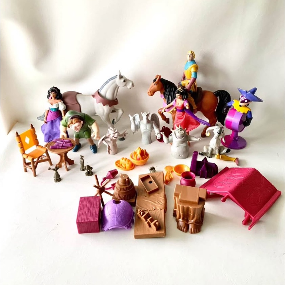 Disneys Hunch Back Notre Dame playset